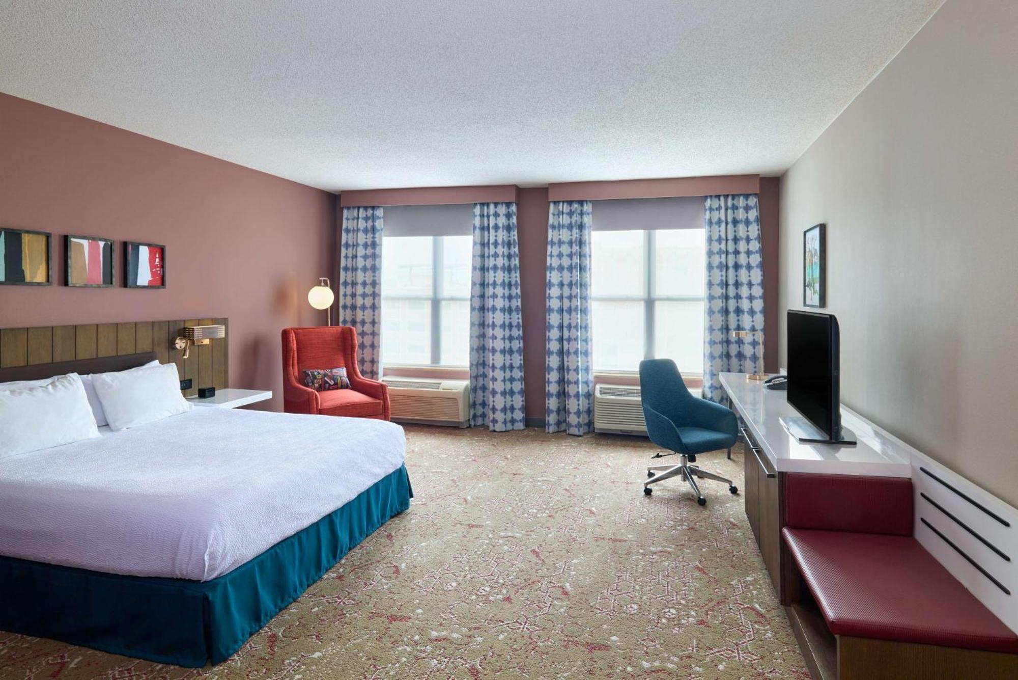 Hilton Garden Inn Блумингтън Екстериор снимка
