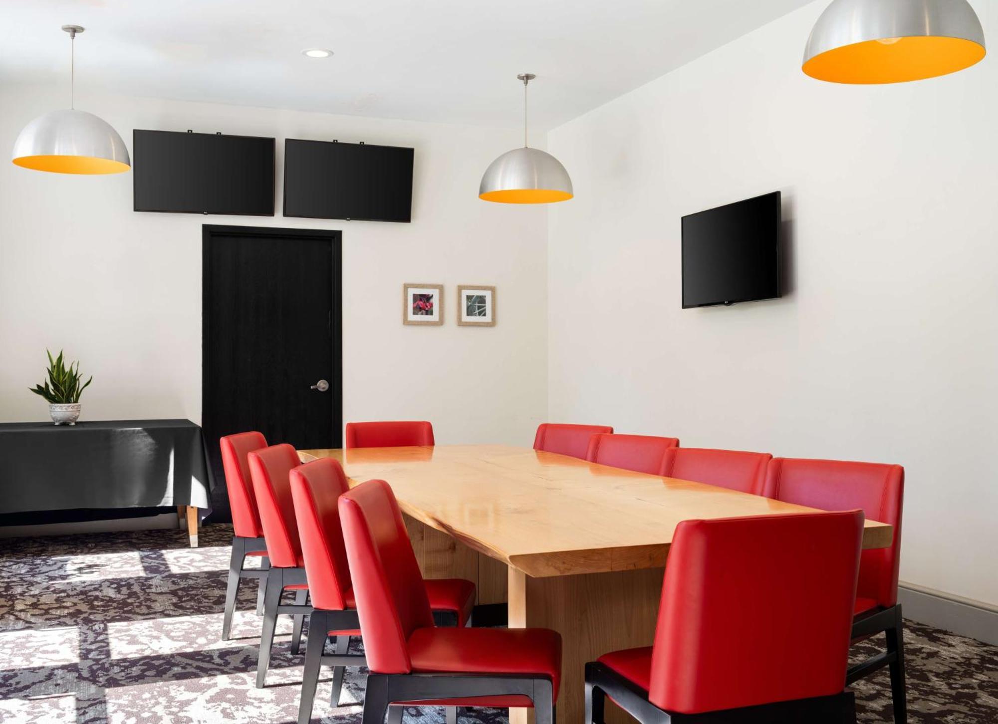 Hilton Garden Inn Блумингтън Екстериор снимка